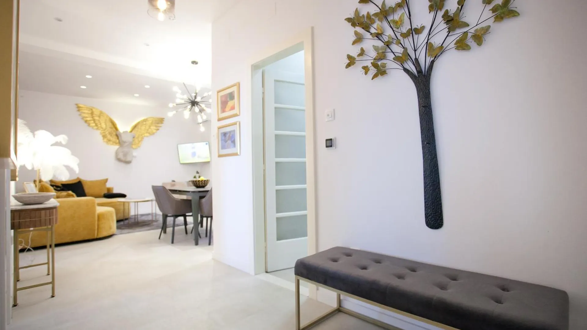 Alida Luxe Apartment Split